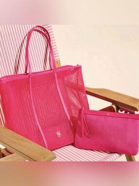 Victoria's Secret Hot Pink Summer Logo Mesh Tote Pouch Set Lightweight Beach Bag